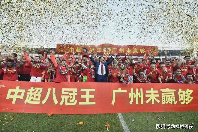 至于国家队，我永远不会停止对蓝衣军团球衣的梦想，只要我还踢球，我就会一直听从教练的安排，就像我一直告诉他的那样。